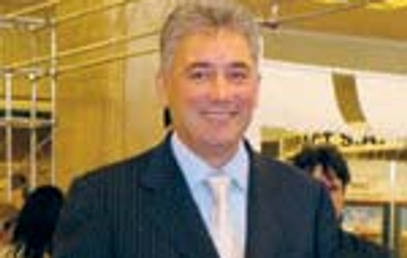 Primar bogat, oras sarac