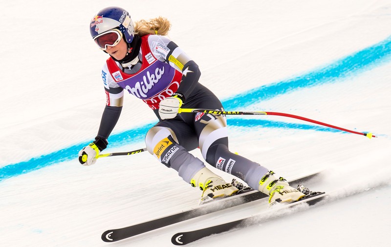 Vonn s-a accidentat la slalomul din Andorra şi e la spital. Pierde Globul de Cristal?