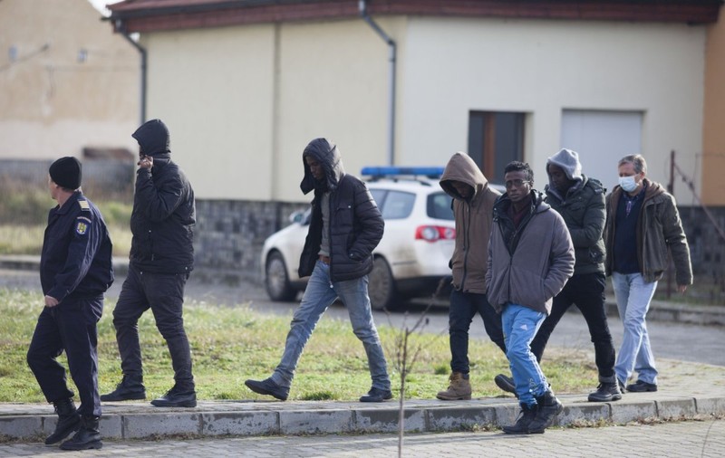 Ministrul Lucian Bode: România are capacitatea de a primi migranți, dar condiționat
