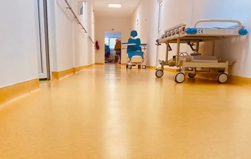 Răsturnare de situație în cazul pacientei din Alba Iulia, suspectă de botulism. NU SE CONFIRMĂ boala