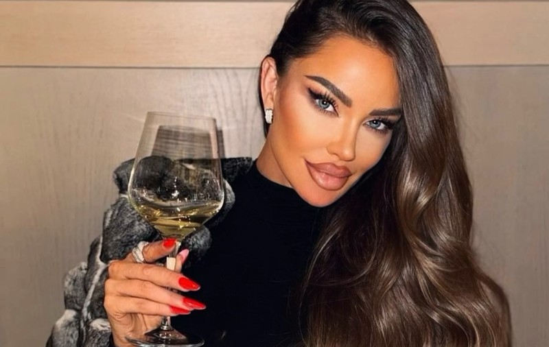 Unde a plecat Bianca Drăgușanu după despărțirea de Gabi Bădălău. Cum s-a afișat fosta prezentatoare TV de când e singură