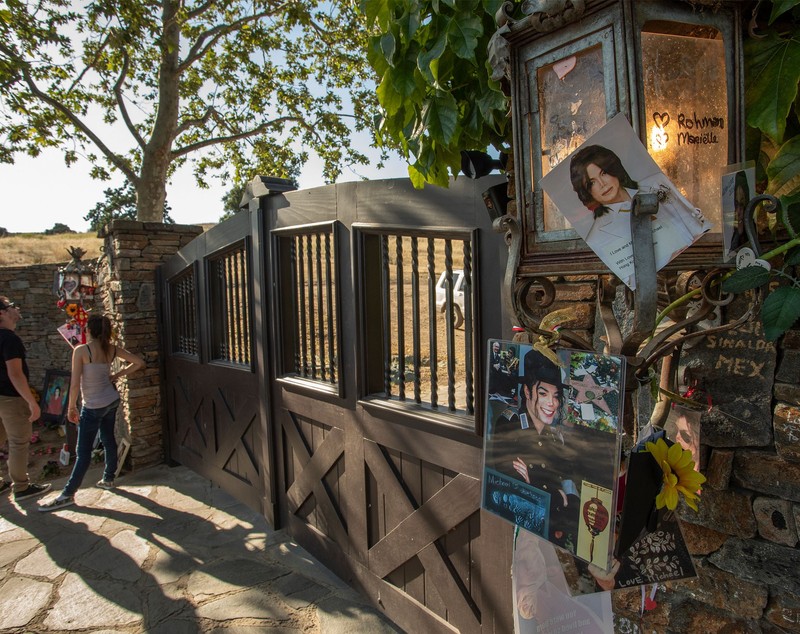 Ferma Neverland a lui Michael Jackson a fost retrasă de la vânzare. Niciun cumpărător interesat de proprietate, în cinci ani!