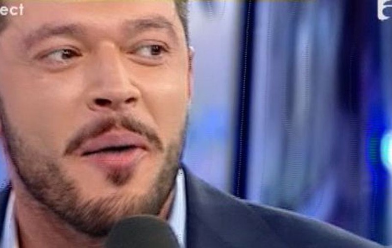 Cu ce se LAUDĂ VICTOR SLAV: "Am SUCCES mai ales la MAME şi la BUNICI!"