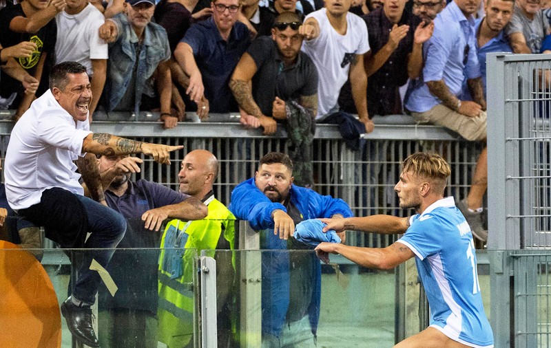 Fanii radicali ai lui Lazio nu vor femei în primele rânduri ale Peluzei Nord de pe stadionul Olimpico
