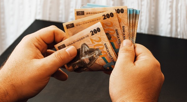 Prețurile producției industriale din România au crescut cu 2,1% în luna august 2026, comparativ cu luna precedentă.