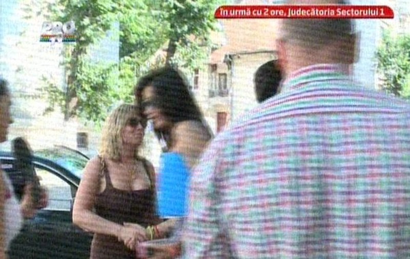 Incredibil, dar adevărat! OANA ZĂVORANU s-a PUPAT cu SORA lui PEPE la tribunal