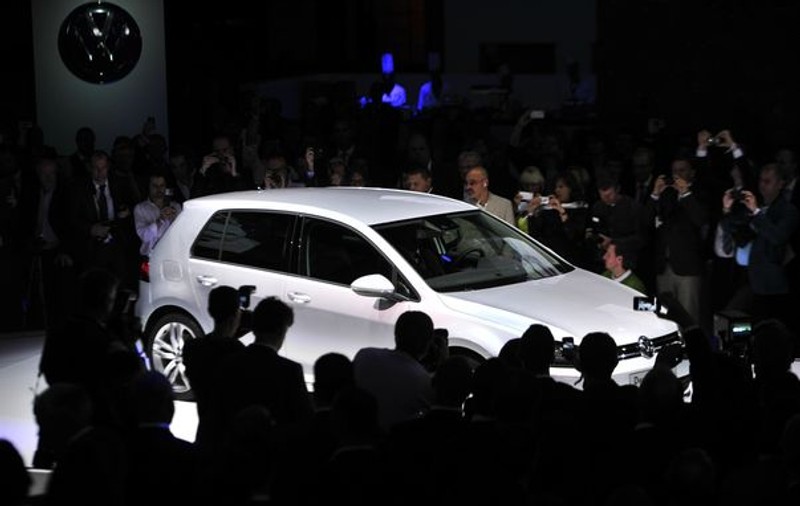 Titlul de "World Car of the Year 2013" a mers către...
