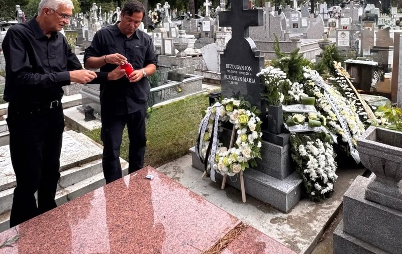 Daniel Buzdugan, mesaj plin de durere după pierderea mamei sale. Sursă foto: Facebook /Daniel Buzdugan.