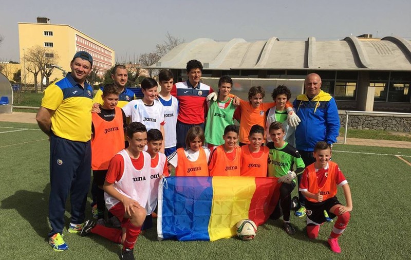 FRF a testat 57 de jucători, între 13 și 20 de ani, la Sevilla