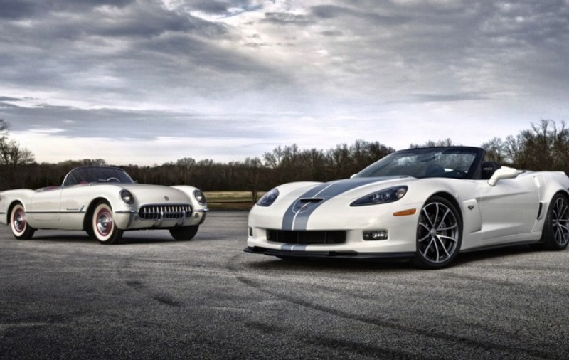 Corvette împlineşte venerabila vârstă de 60 de ani! Modelul nu va ieşi sub nici o formă la pensie… Vezi cum arată varianta 2013