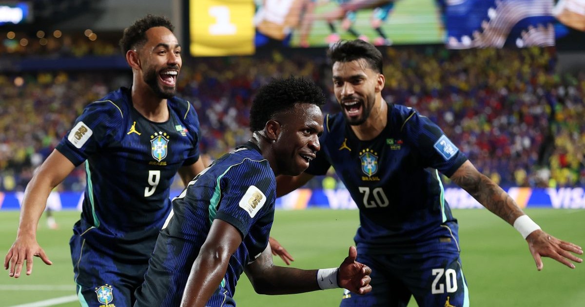 PHILADELPHIA, PENNSYLVANIA - JUNE 19: Vinicius Junior #7 of Brazil (c) celebrates the goal of Matheus Cunha #9 of Brazil during the FIFA World Cup 2026 Group C match between Brazil and Haiti at Philadelphia Stadium on June 19, 2026 in Philadelphia, Pennsylvania. (Photo by Dan Mullan/Getty Images)