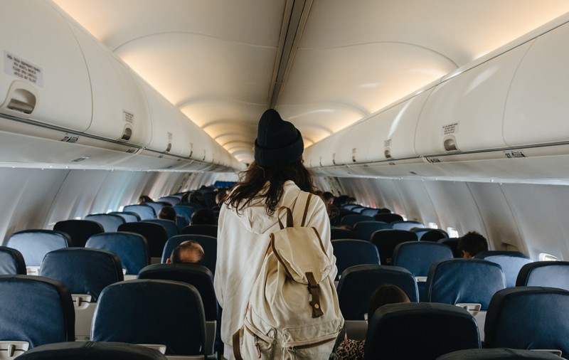 Trucuri să scapi de frica de avion