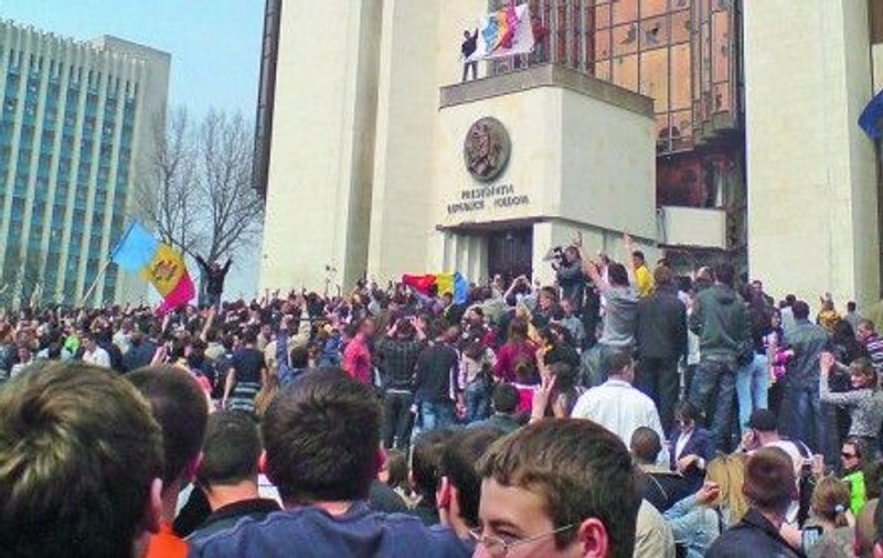Radu Băjenaru - noul consul al României la Chişinău
