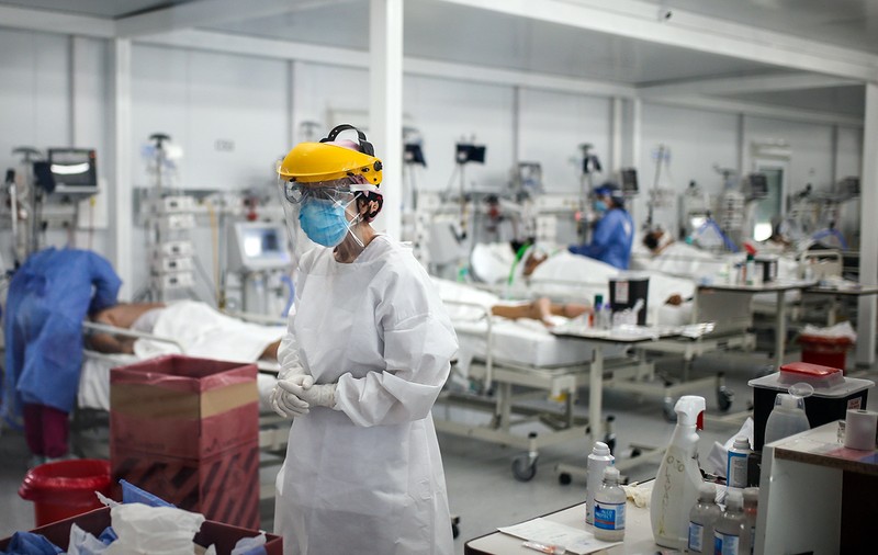 Raport INSP: 29,6% din totalul deceselor COVID au fost înregistrate în Bucureşti și alte 4 județe