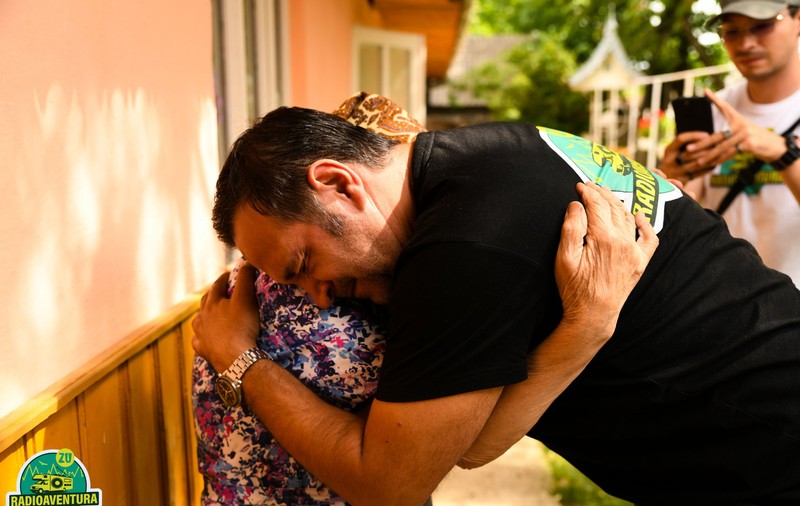 Daniel Buzdugan, cu ochii în lacrimi. Care este cea mai dură amintire a sa: „Lucram la radio și am aflat că bunica mea nu mai este”