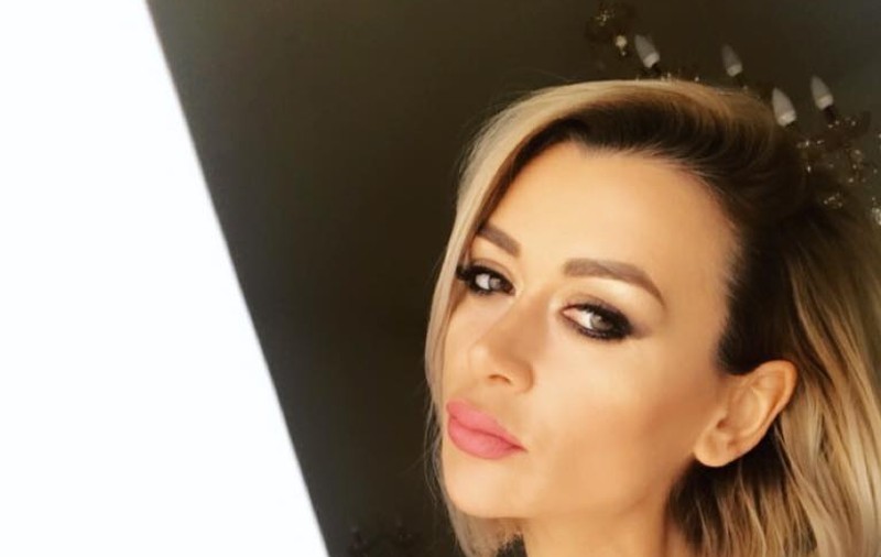 Denisa de la Bambi, fără inelul de logodnă. Ce a răspuns când a fost întrebată dacă s-a despărțit de iubit