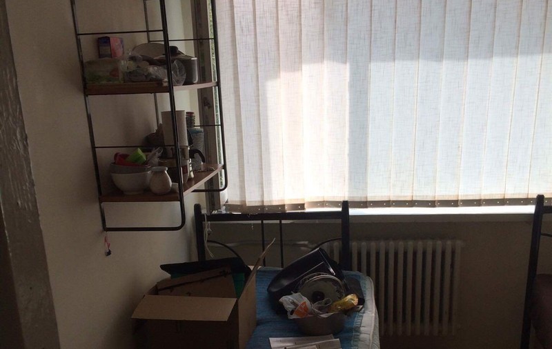 O studentă din Gorj a vrut să sară de pe clădirea unui cămin din Timișoara. Mama sa a sunat disperată la pompieri