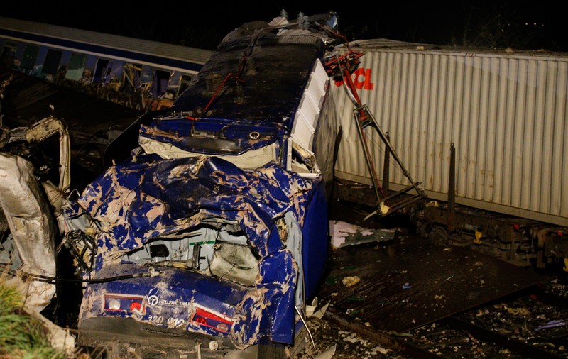 La doi ani după accidentul feroviar care a ucis aproape 60 de oameni în Larissa, Grecia investește 420 de milioane de euro în modernizarea trenurilor
