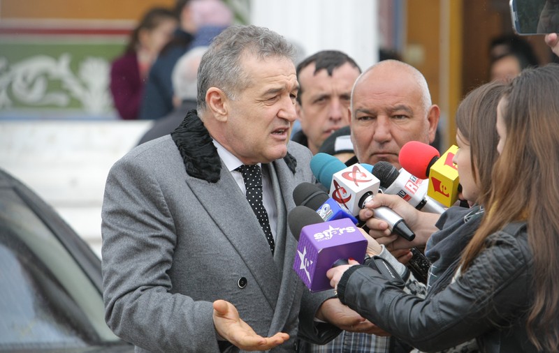 Gigi Becali le dă târcoale ”lupilor”! Patronul FCSB s-a întâlnit cu un jucător al Petrolului