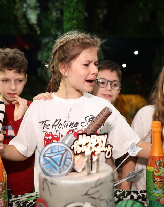 Fiica Elei Crăciun a împlinit 11 ani. Mesajul transmis de mama ei. „Nu uita că mi-ai promis că o să ne iei cu tine”