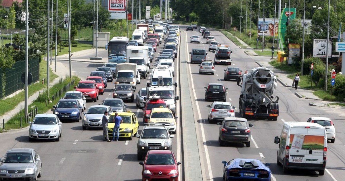 Aglomeratie pe soselele din Romania. Foto ilustrativa