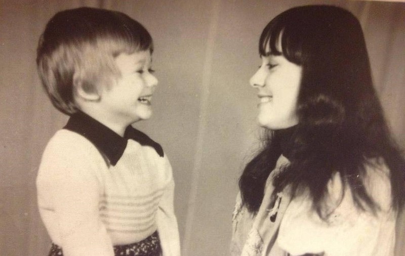 Cine este și cum arată mama lui Fuego. Cântărețul o laudă: „Eugenia este, fără doar și poate, eroina mea. Și-a sacrificat destinul”