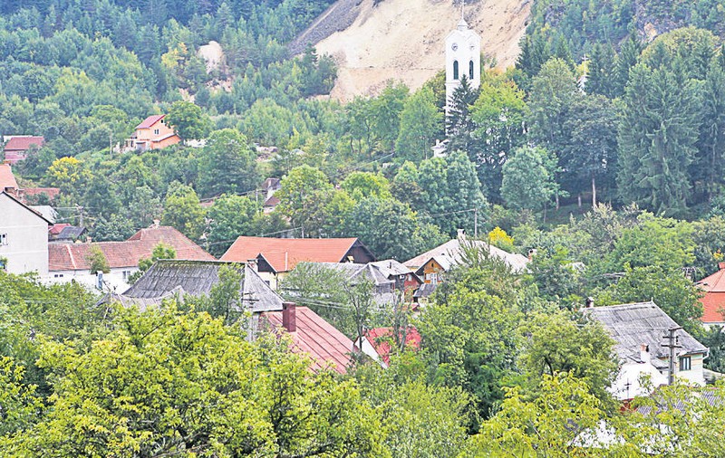 CONSENS ISTORIC! Proiectul Roşia Montană ÎNGROPAT de RELIGIE! Biserica Ortodoxă şi Biserica Catolică, ÎMPOTRIVA EXPLOATĂRII!