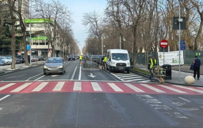 Primăria Constanța instalează un sistem de semaforizare inteligent la intersecția bulevardului Tomis cu strada Ștefan cel Mare