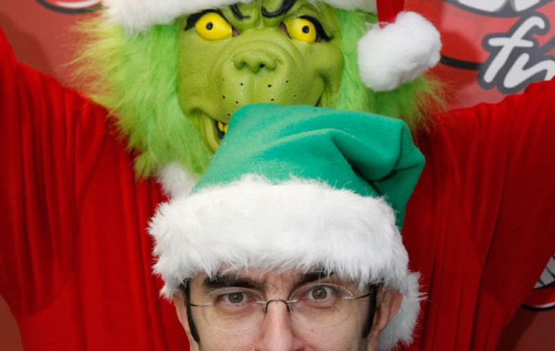 Grinch şi-a stabilit centrul de comandă în studioul Kiss FM