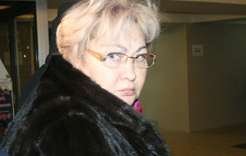 Marioara Zăvoranu SARE LA GÂTUL lui Marek Vâlcu