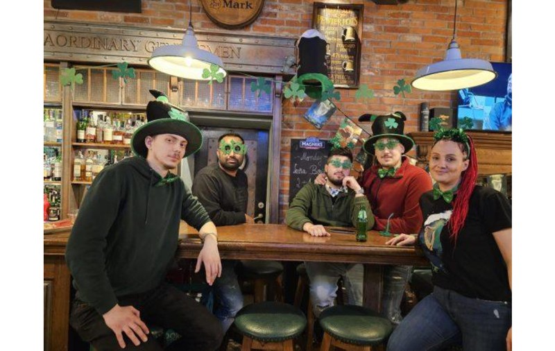 St. Patrick – experiența autentică de Irish pub în inima Bucureștiului