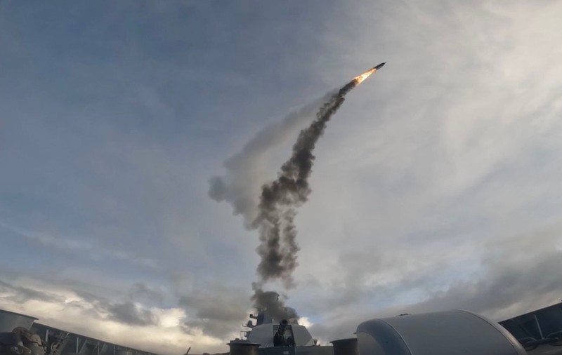 Oficiali ruși, despre amenințările nucleare ale Kremlinului: „Nu sperie pe nimeni”. Putin are dificultăți în a trasa „linii roșii” I Washington Post