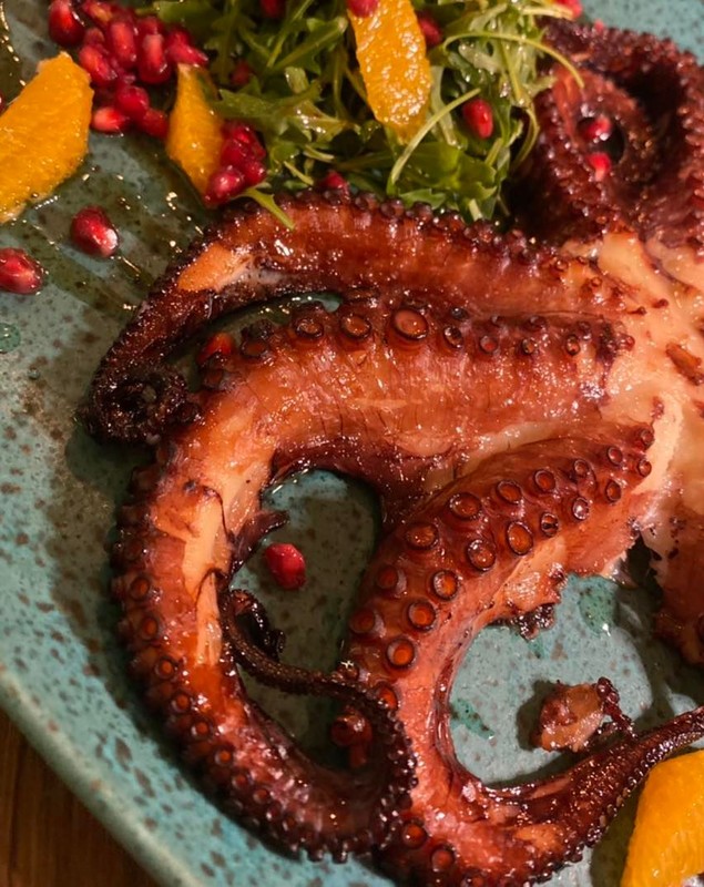 Gluma lui Mihai Bobonete, povara afacerii lui Dani Oțil: „Și azi mai sufăr, după opt ani”. Ce prețuri are mâncarea la restaurantul lui