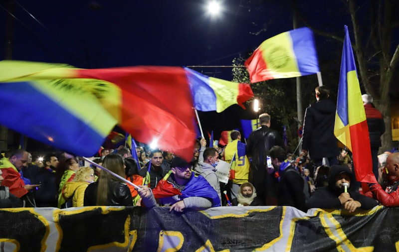 Protest antirestricții în București. Manifestația de la Cotroceni s-a încheiat fără incidente