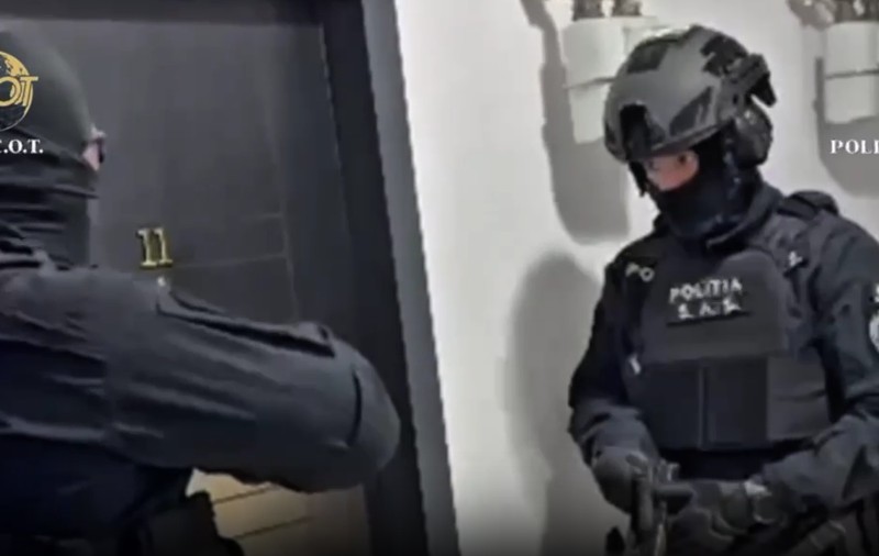Polițist antidrog din București, acuzat că a vândut informații secrete traficanților de droguri. Lanț de rețineri în sectorul 5