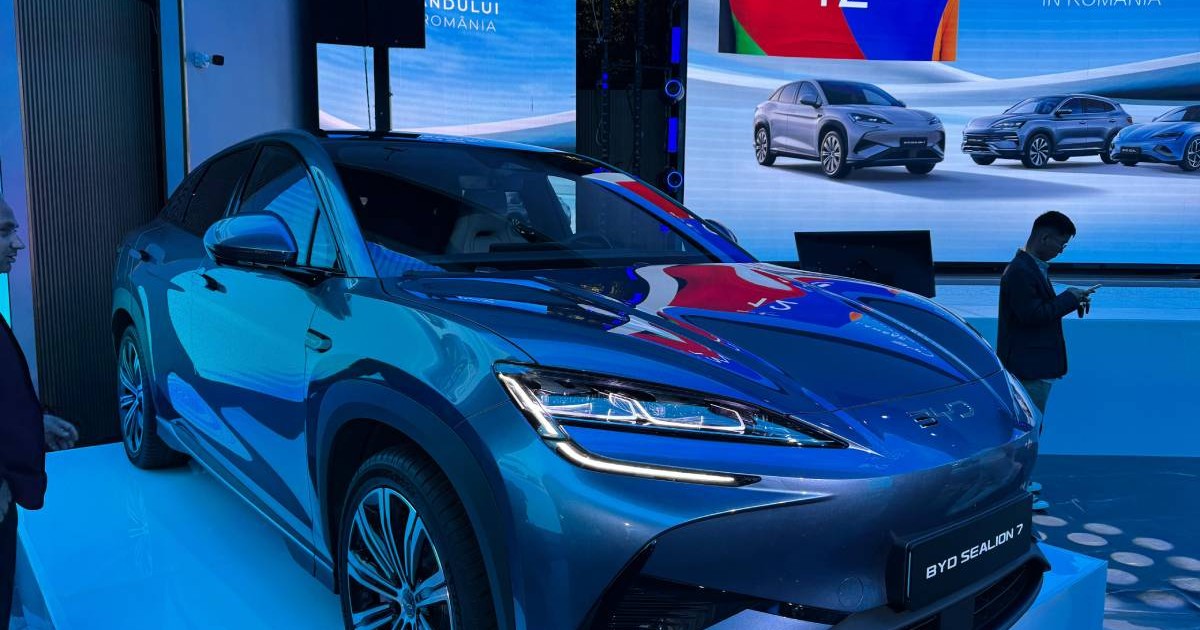 Model electric BYD Sealion 7, un SUV de ultimă generație al celui mai mare producător auto chinez, BYD, la lansarea oficială din România.