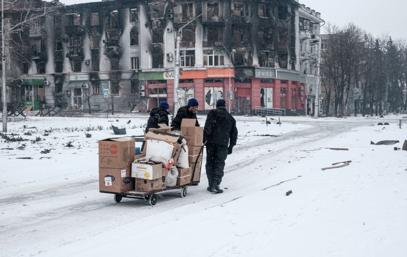 Aproximativ 10.000 de civili sunt „împinși până la limitele supraviețuirii” în Bahmut, avertizează Crucea Roșie