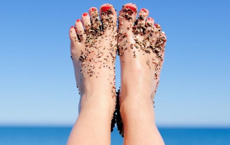 11 remedii naturiste pentru bătături 