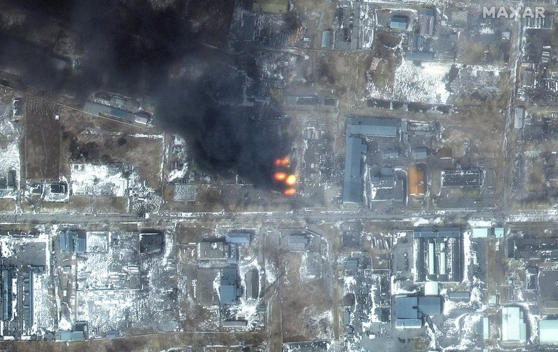 Cum arată, văzută din satelit, zona rezidențială din Mariupol după bombardamentele rusești