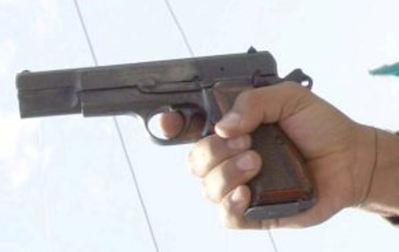 Focuri de armă pe stradă, în Constanţa