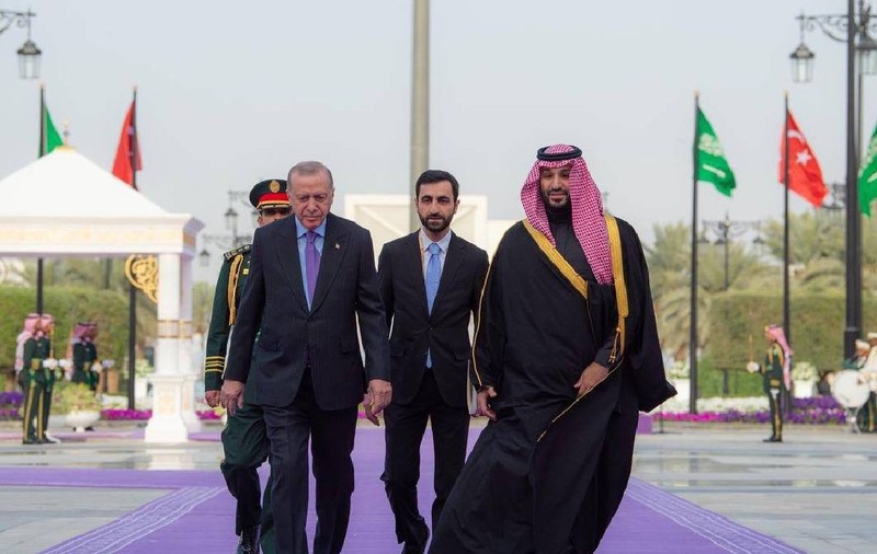 Prințul Arabiei Saudite, președintele turc și premierul pakistanez vor să formeze o nouă superputere militară