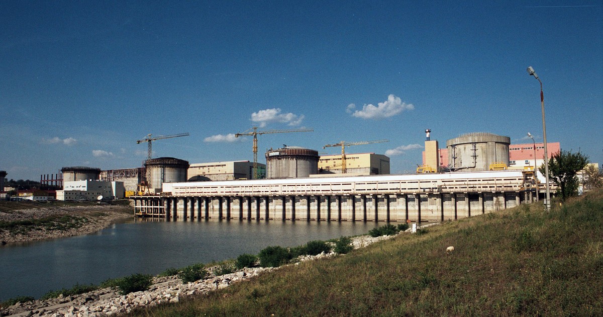 Guvernul promite investiții de 12,5 miliarde de euro în sectorul energetic. Un reactor nuclear va fi realizat până în 2030. Reactoarele de la Cernavodă