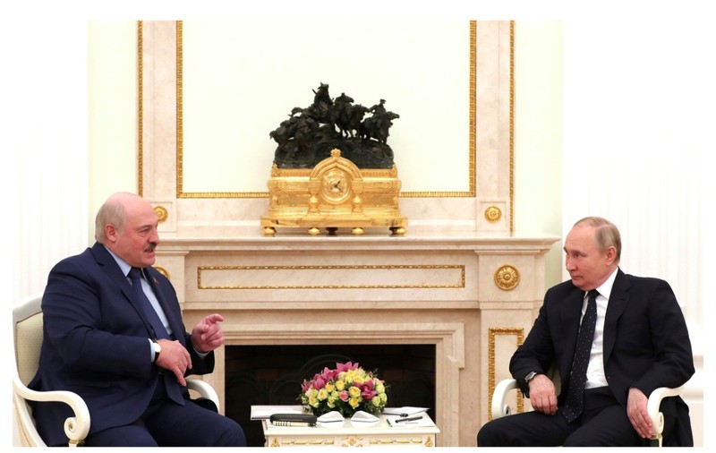 „Scârbosul Occident” - cum discută Putin cu Lukașenko. Stenograma ultimei întrevederi dintre cei doi președinți
