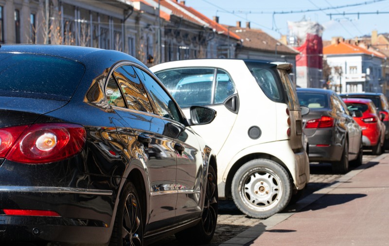 Noi tarife la parcare în Cluj: categoriile de locuitori care vor plăti mai mult pentru un loc în 2026