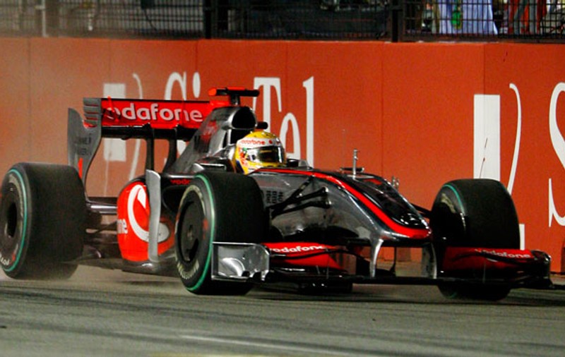 Hamilton a câştigat MP al statului Singapore