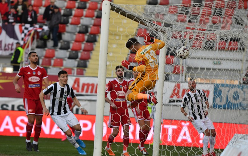 ”Dă-ne banii, patroane!”. După ce-au reușit calificarea în play-off-ul Ligii 1, jucătorii Astrei i-au transmis un mesaj clar lui Ioan Niculae