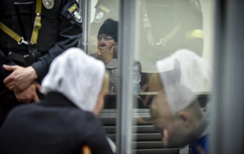 Primul soldat rus judecat pentru crime de război, confruntat în instanță de văduva victimei sale. „Spune-mi, te rog, te căiești?”