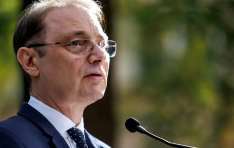 POLITICO: România, pe cale să pună capăt, mâine, unei paralizii politice de cinci luni