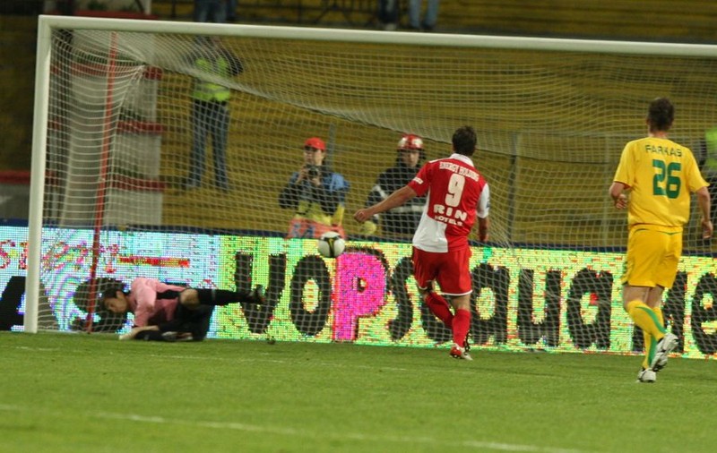 Din nou lider!