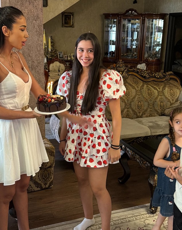 Imagini rare cu fata cea mare a lui Pepe și mama ei, Raluca Pastramă. Maria a împinit 14 ani. „Prințesa mea!”